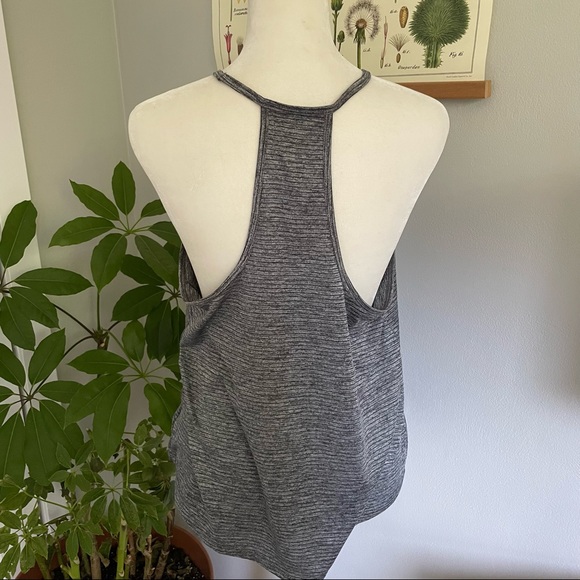 Old Navy Active Go Dry Tank Top Heather Grey - Picture 2 of 3